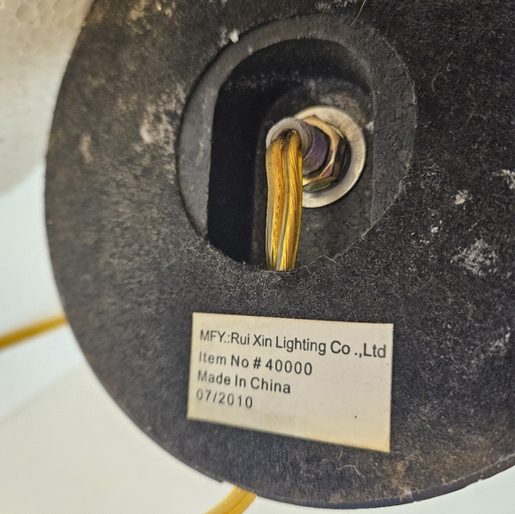 A Christmas Story Replica Leg Lamp - Picture 6 of 9